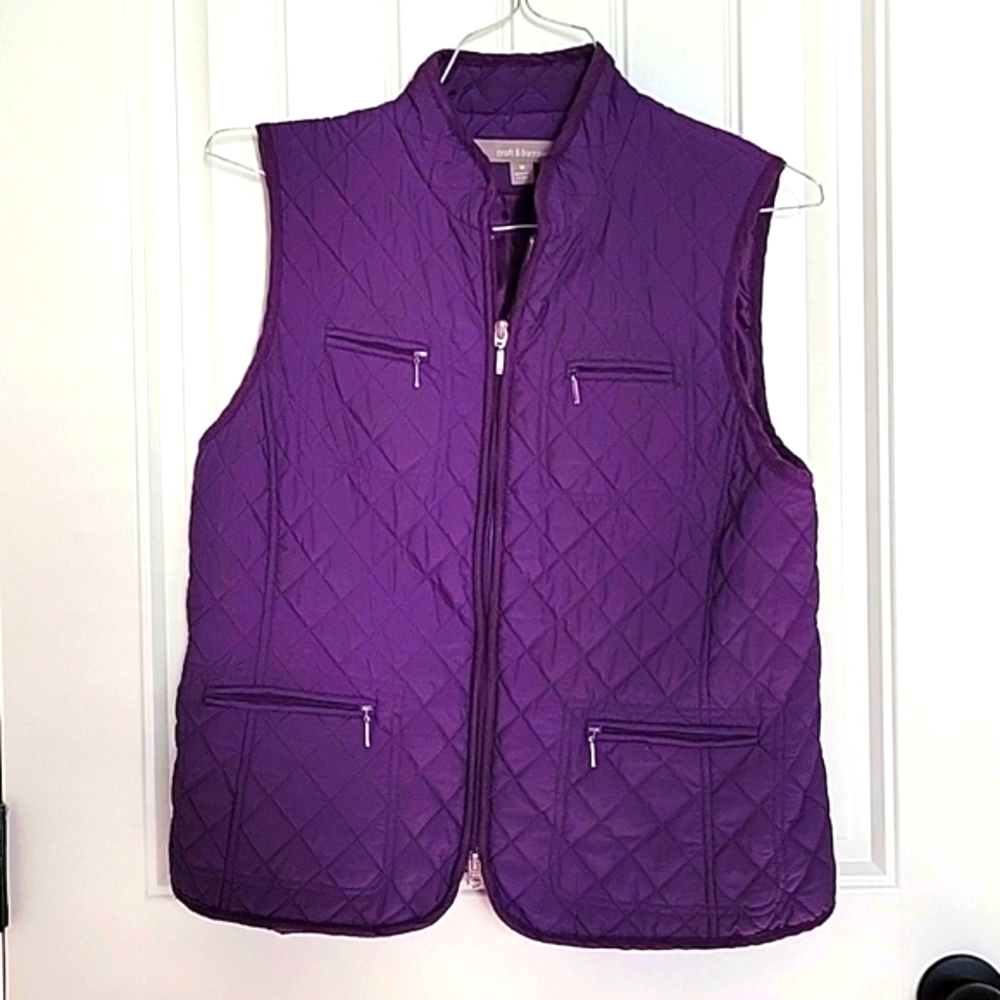 Croft & Barrow quilted zip up vest